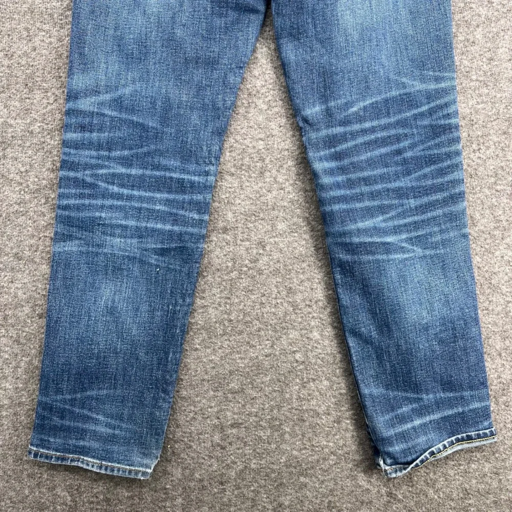 American Eagle Mens Original Straight Airflex+ Medium Wash Blue Denim Jeans